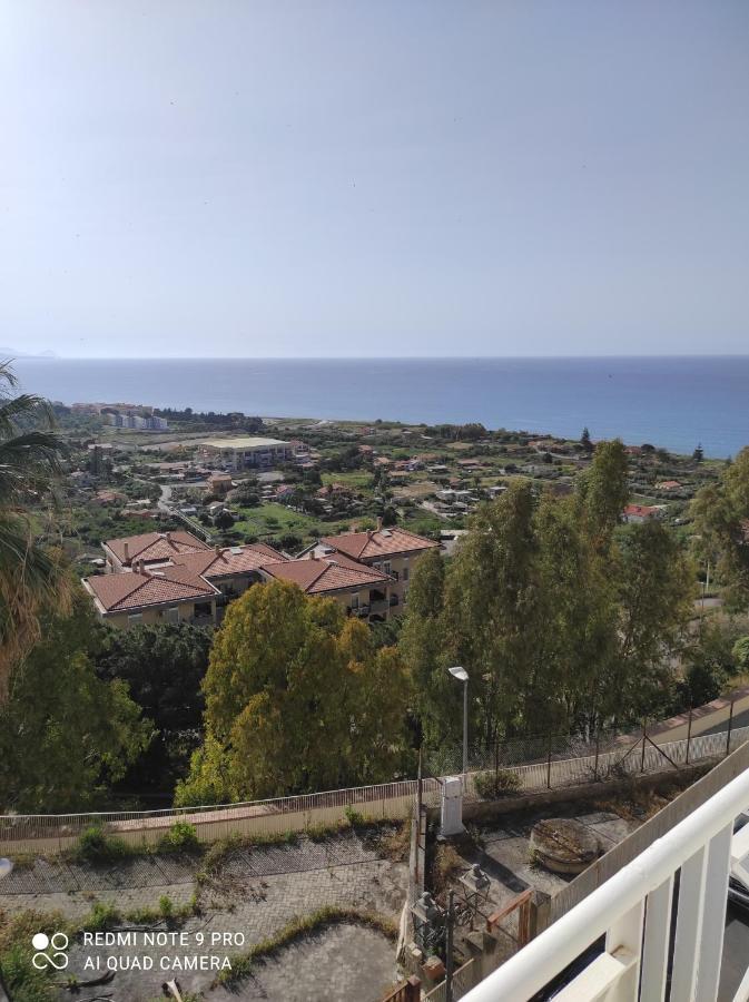 Case Vacanza Le Casette Santo Stefano di Camastra Bagian luar foto