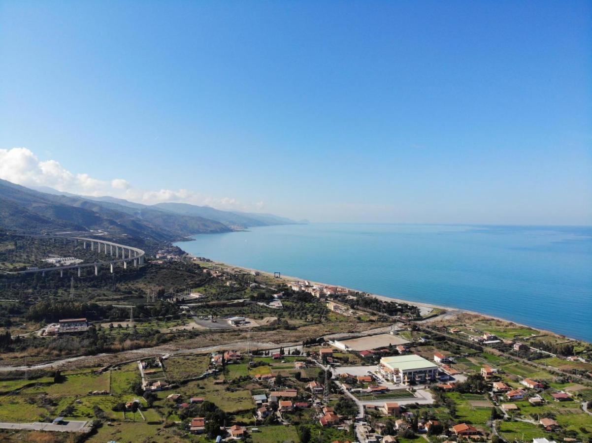 Case Vacanza Le Casette Santo Stefano di Camastra Bagian luar foto